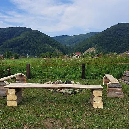 Hébergement de vacances Rest гори 360 чан форель харчування