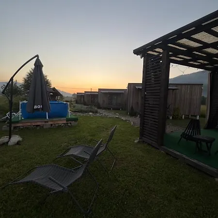 Holiday home Rest гори 360 чан форель харчування Sheshory