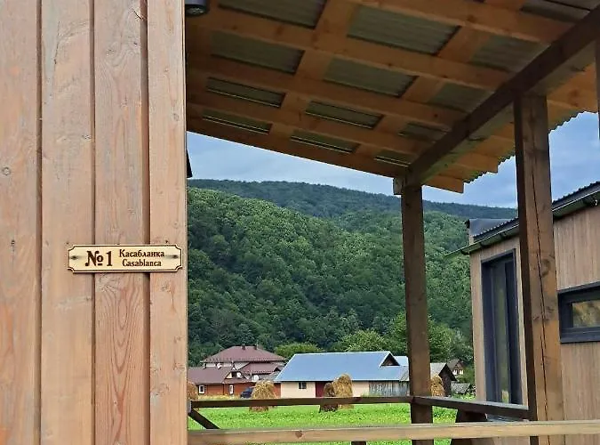 Holiday home Rest гори 360 чан форель харчування Sheshory